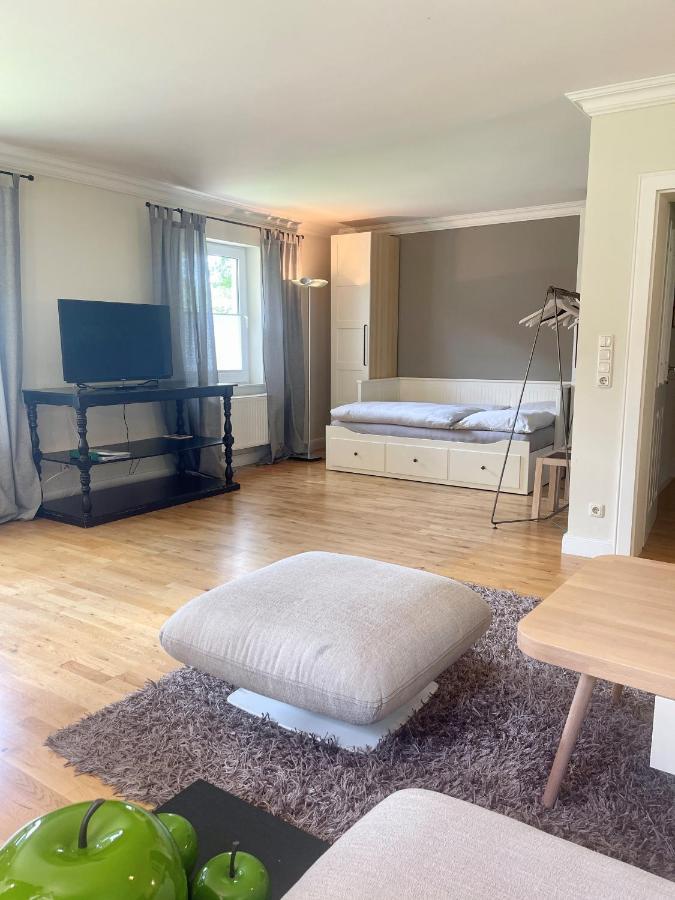 Landhaus Am Wald Mit Garten Mit 1 Schlafnische Und 1 Schlafzimmer Aurich Luaran gambar