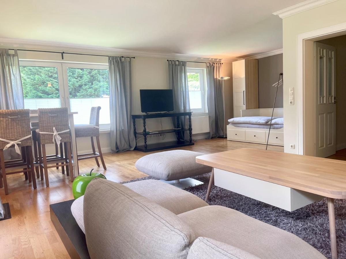 Landhaus Am Wald Mit Garten Mit 1 Schlafnische Und 1 Schlafzimmer Aurich Luaran gambar